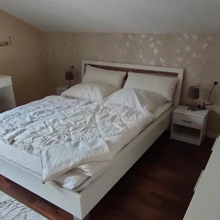 Himmeleck Apartman *